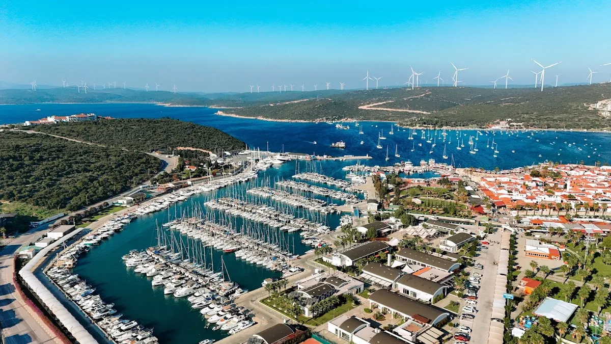 Akçaabat Köfte 1947 - Restaurants Sığacık 4