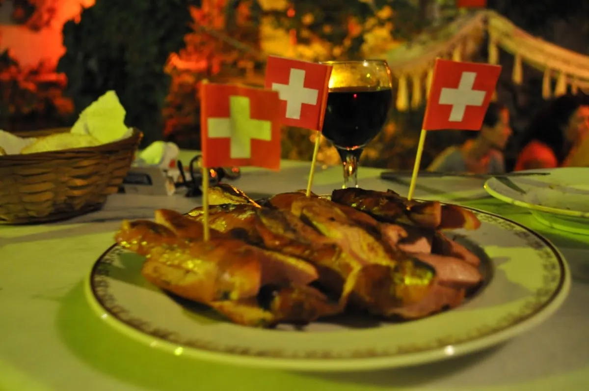 Apellikon Bar - Entertainment Apellikon Bar - Entertainment Sığacık 2