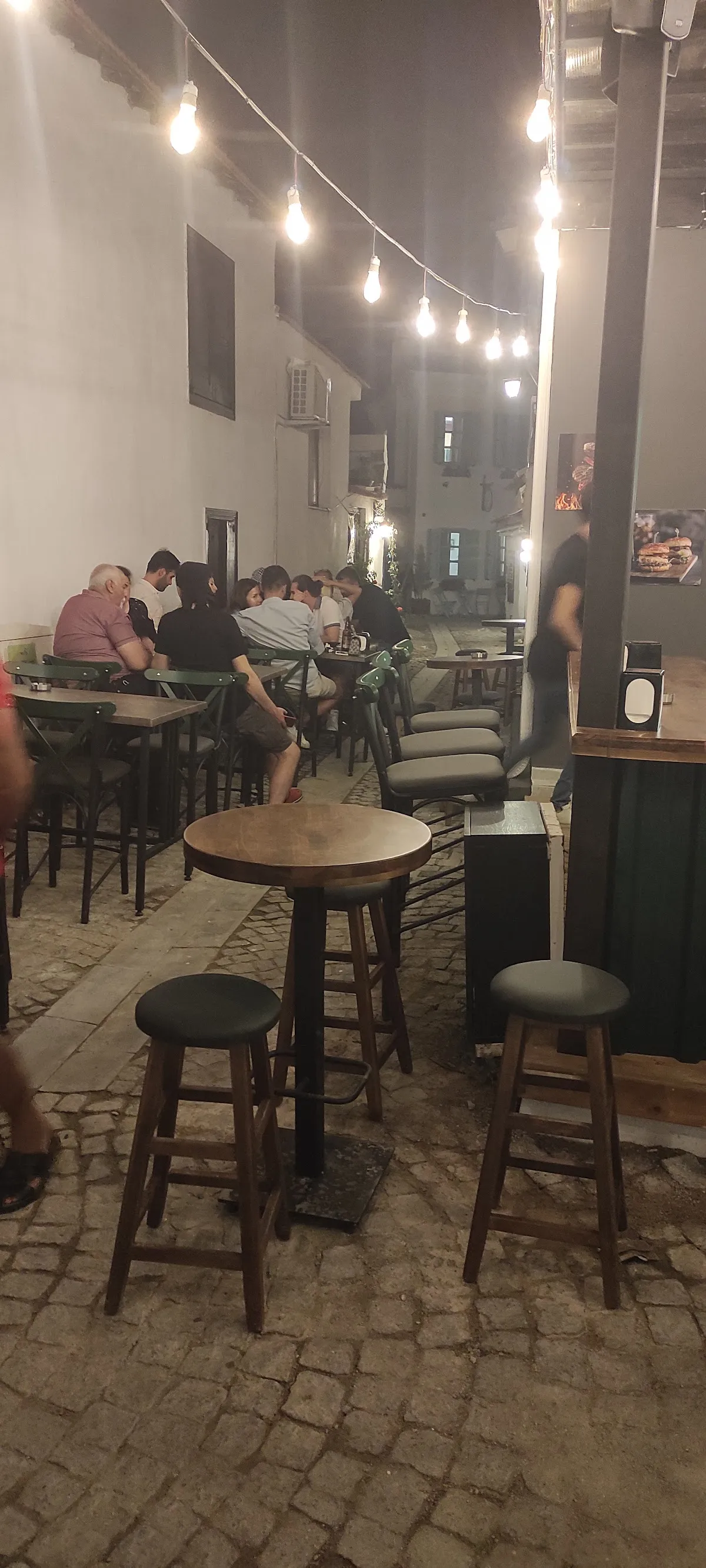 Black food-drink-music - Entertainment Sığacık 132. Sokak kaleiçi 3