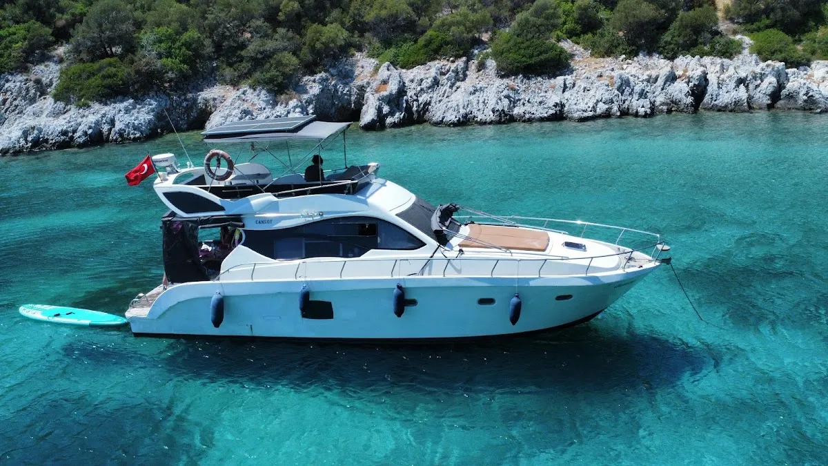 Cansoy Yatçılık / İzmir Yat Kiralama / Yacht Charters - 