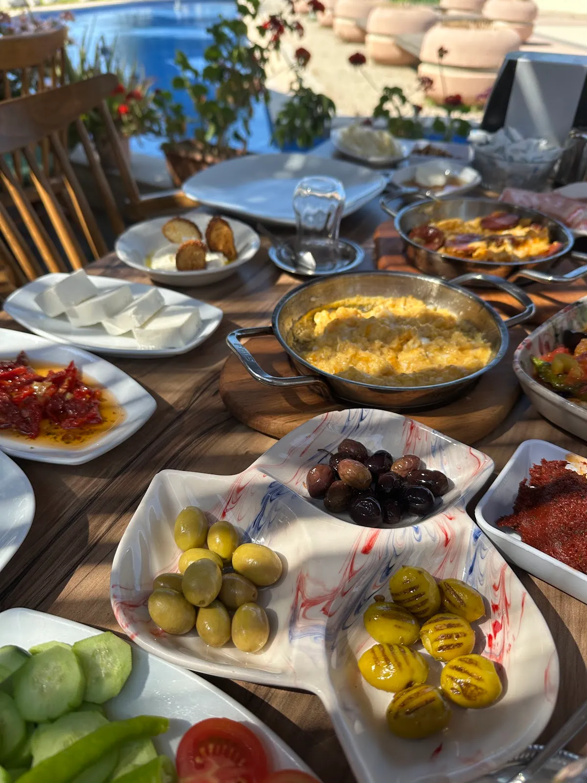 Def'i Gam Cafe Kahvaltı Ve Yöresel Lezzetler - Breakfast Places Sığacık 4
