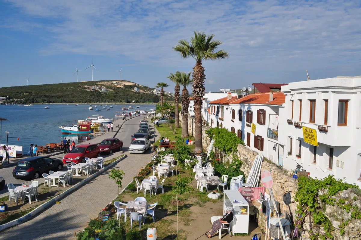 Deniz Otel - Sığacık Merkez