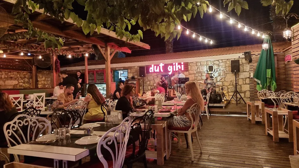 Dut Gibi - Restaurants Dut Gibi - Restaurants Sığacık 3