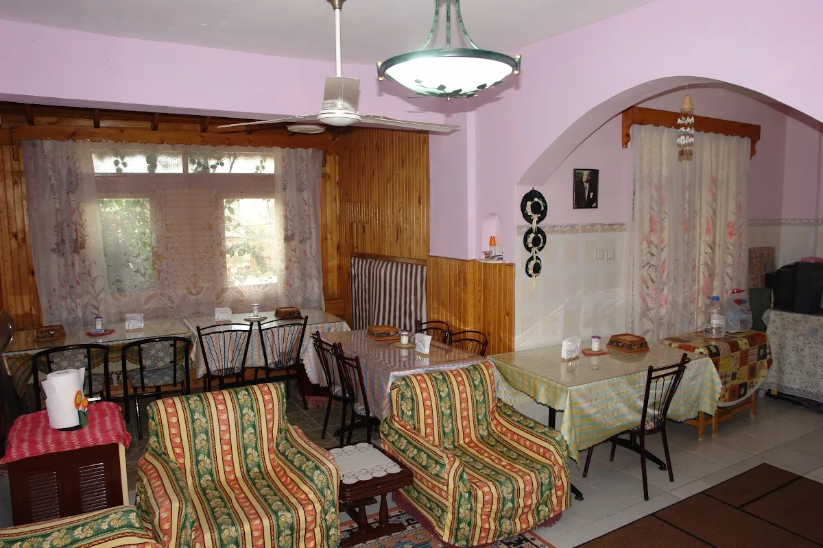 Efe Aile Pansiyonu - Hotels Sığacık 4