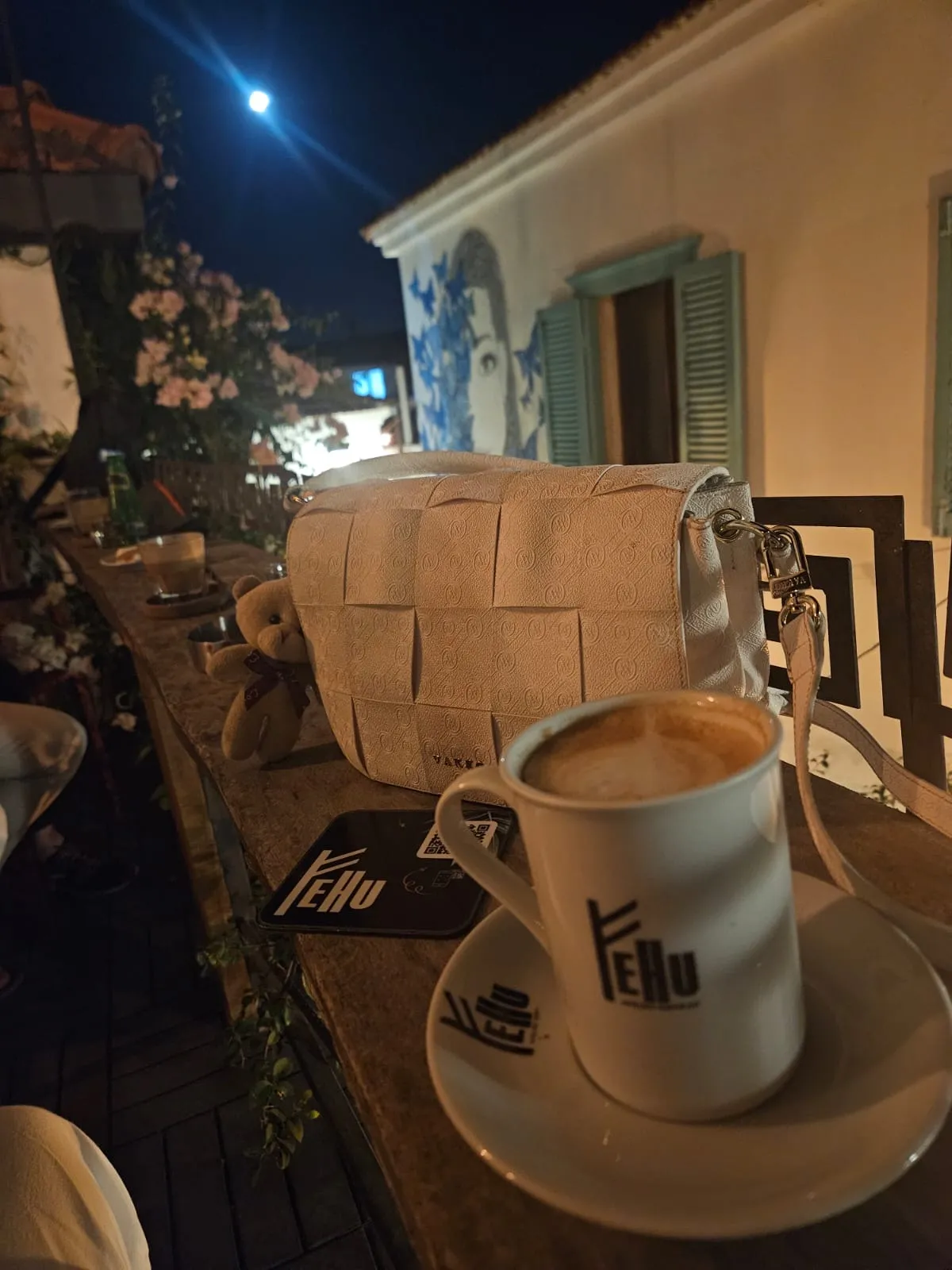 Fehu Konak Nitelikli Kahve Evi - Cafes Sığacık 5