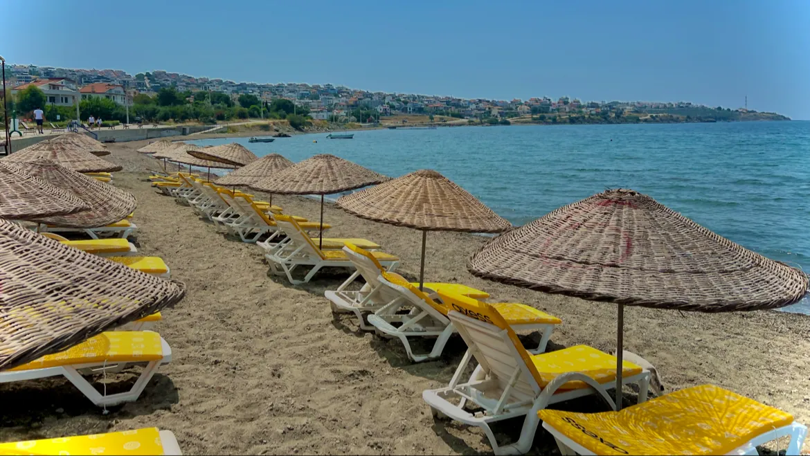 GEÇEN YAZ - Cafes Tepecik Mahallesi Akarca Caddessi 2