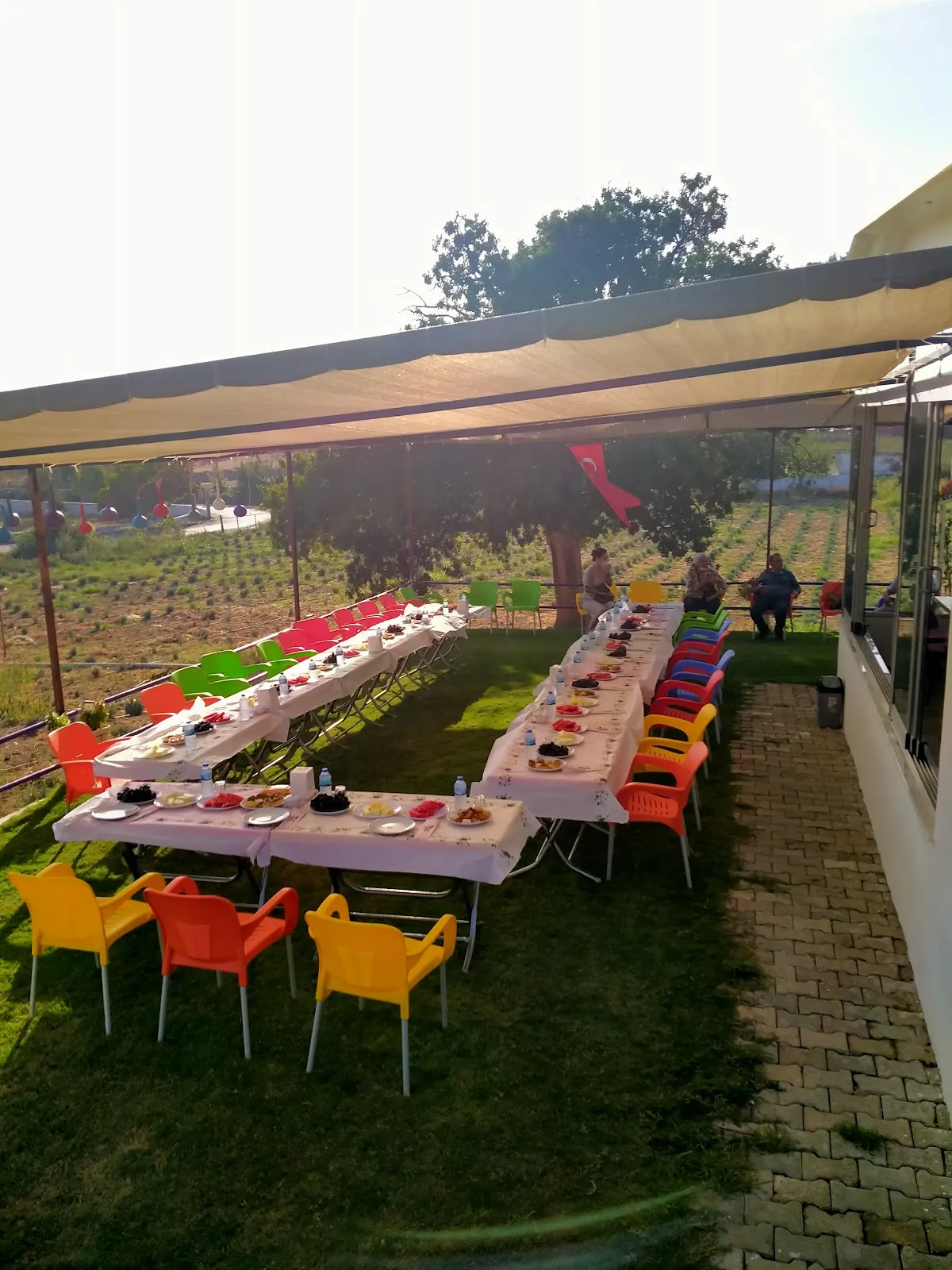 Lavantam Kahvaltı & Cafe - Muhtarın Yeri - 