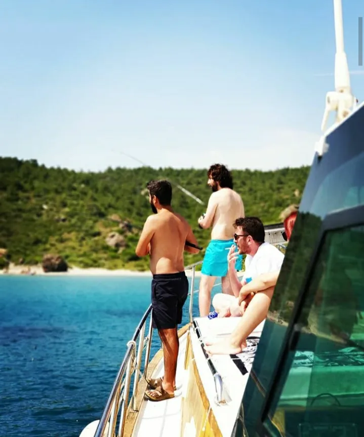 Leb-i Derya Gezi Teknesi - Boat Tours Teos Marina İşletme ve Ticaret A.Ş. 5