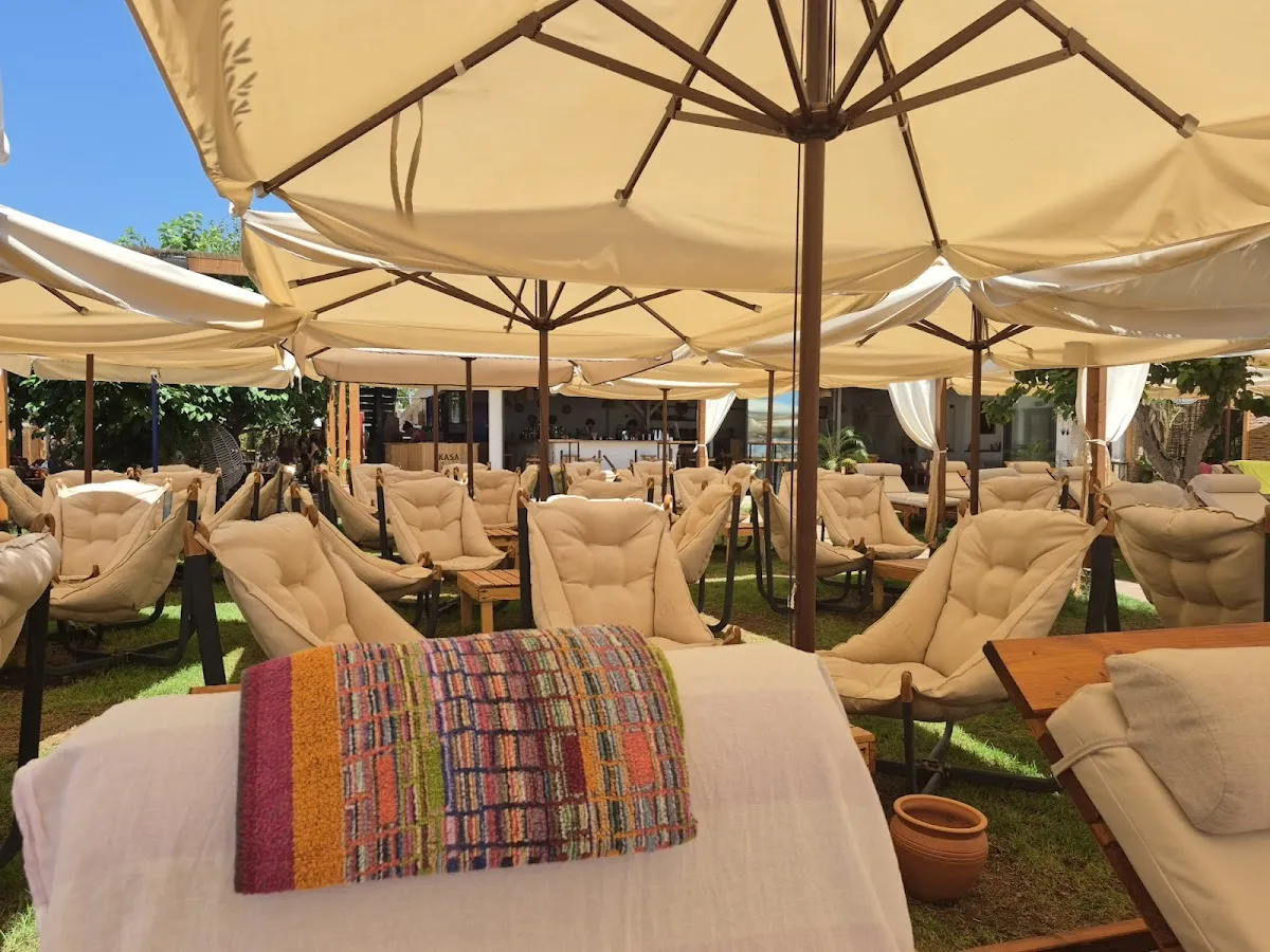 Mali Beach - Entertainment Hıdırlık mah. Tuzla cad. 2165 sok. No:21/A Seferihisar İzmir Hıdırlık mah. Tuzla cad 5