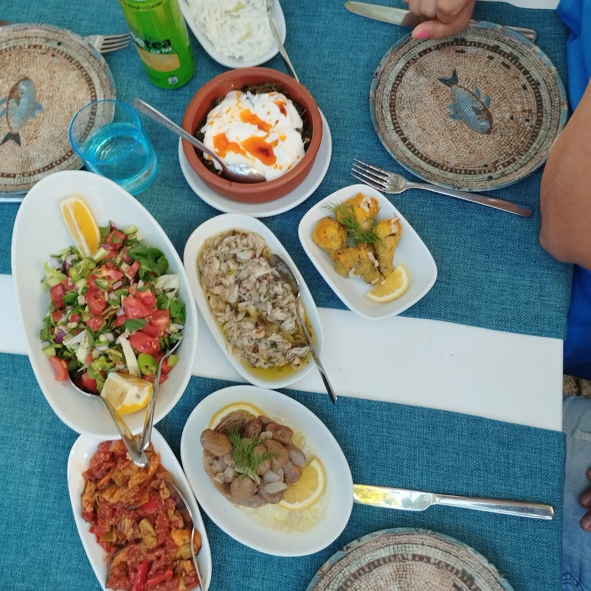 Milos Balık Restaurat - Restaurants Sığacık 4