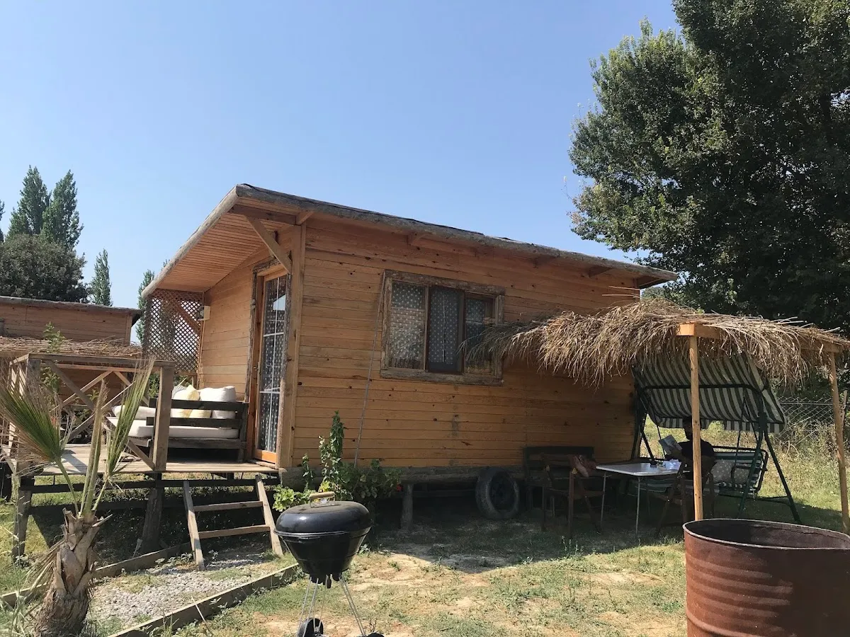 Moonligt Bungalows &Caravan&Glamping - 