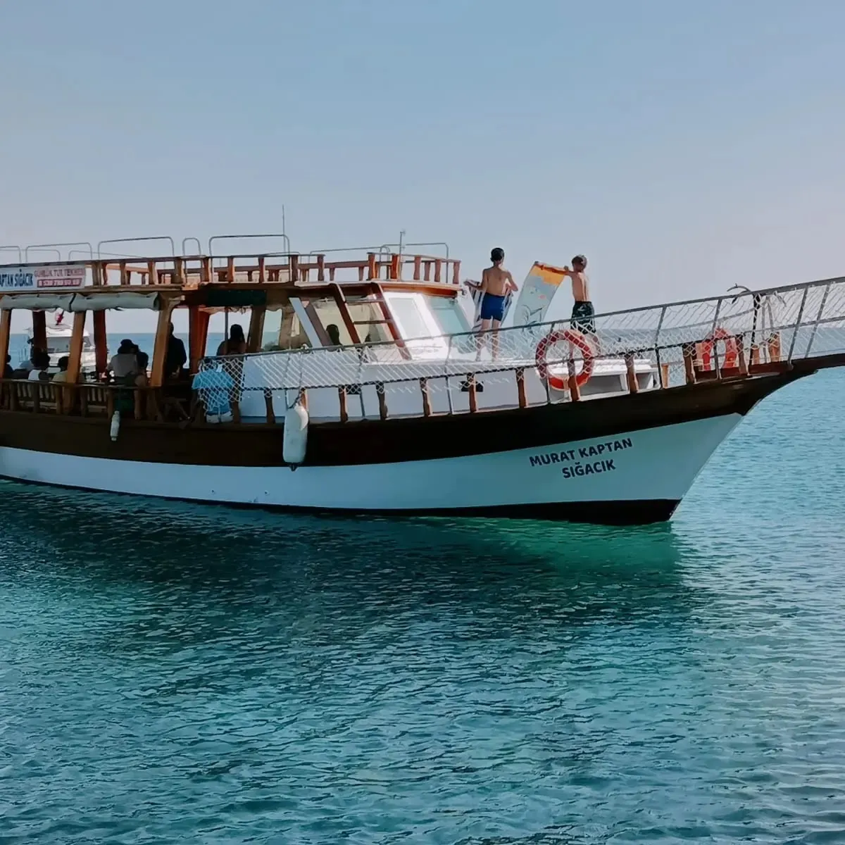 Murat Kaptan gezi ve balık avı turları - Boat Tours Sığacık 2