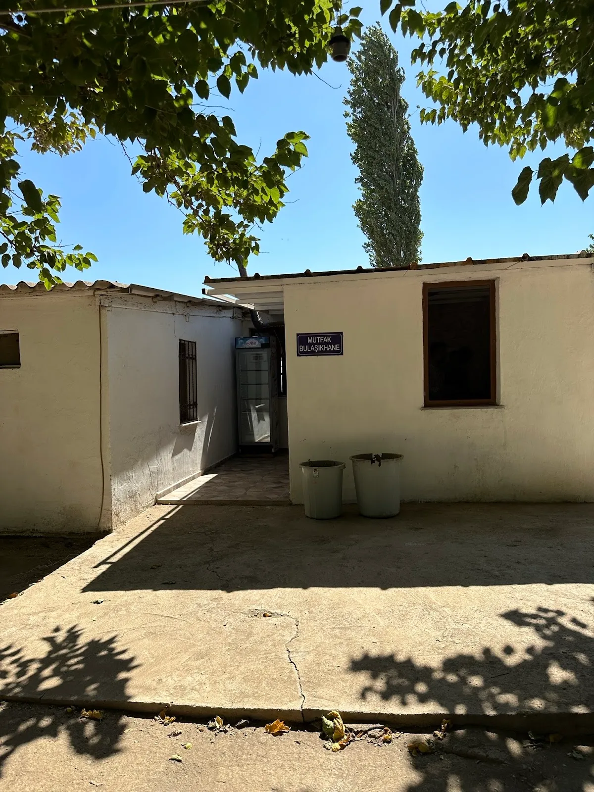 ÖZCAN RESTAURANT CAMPİNG PLAJ PİKNİK ALANI - 