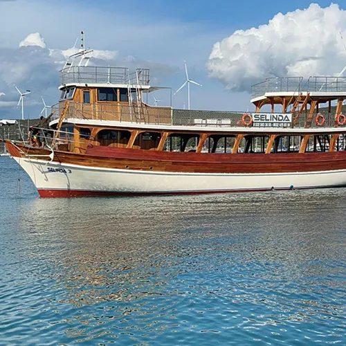 Selinda Tekne Turları - Boat Tours Sığacık Liman 4