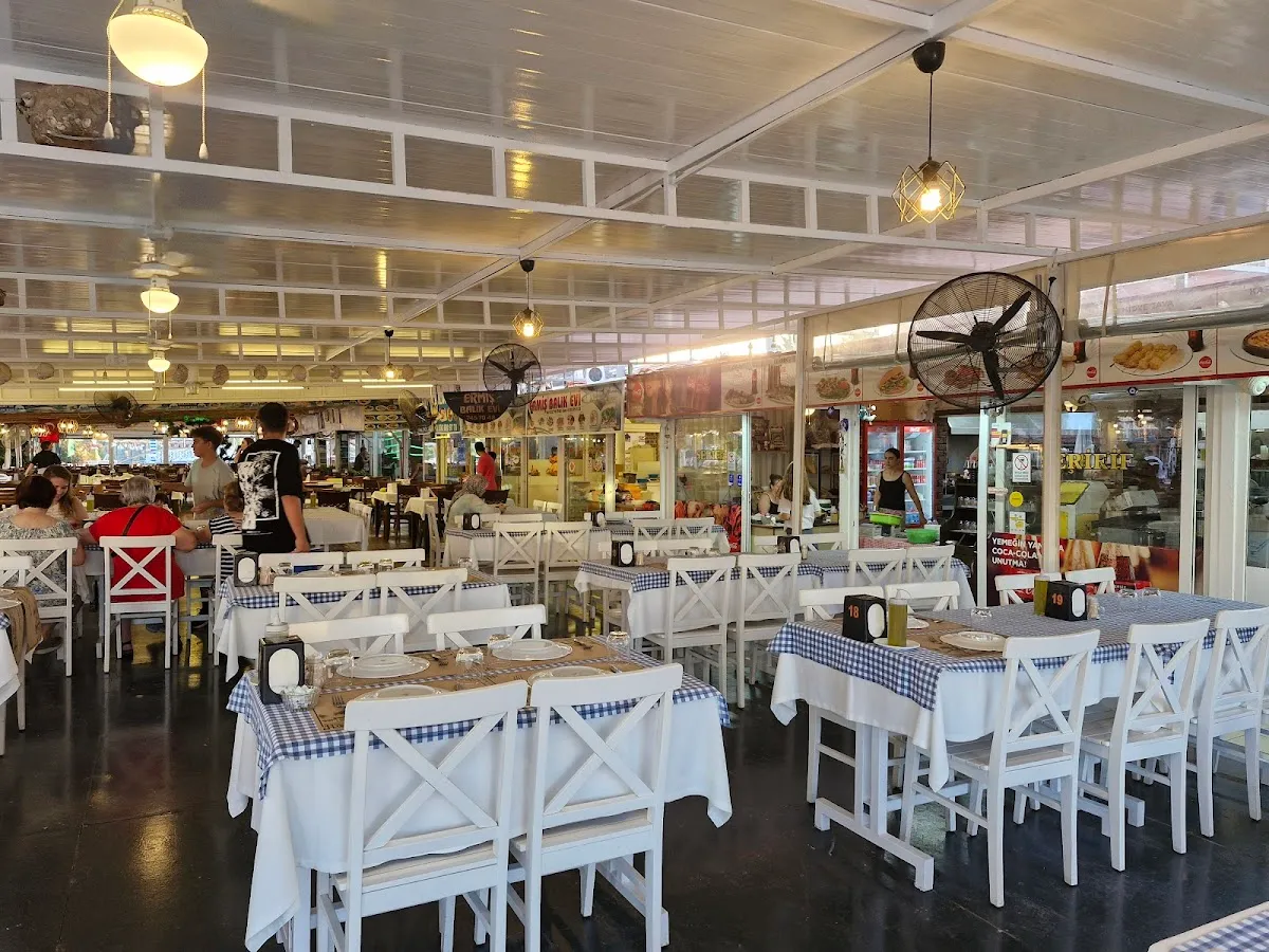 Şerif Balıkçılık - Restaurants Sığacık 5