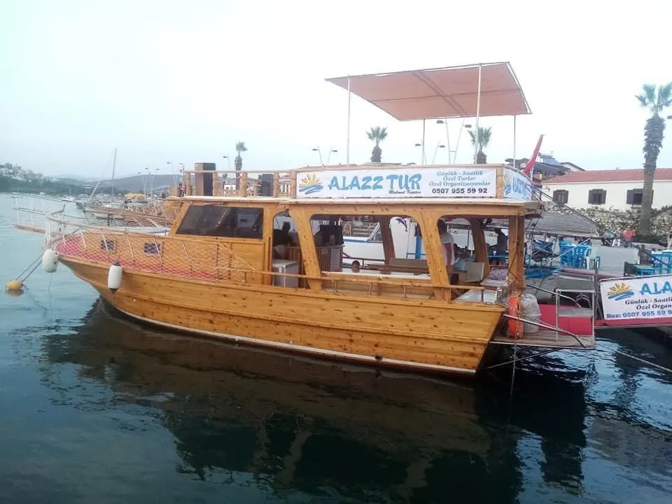 Sığacık Alaz Tekne Turu - Boat Tours Sığacık 4