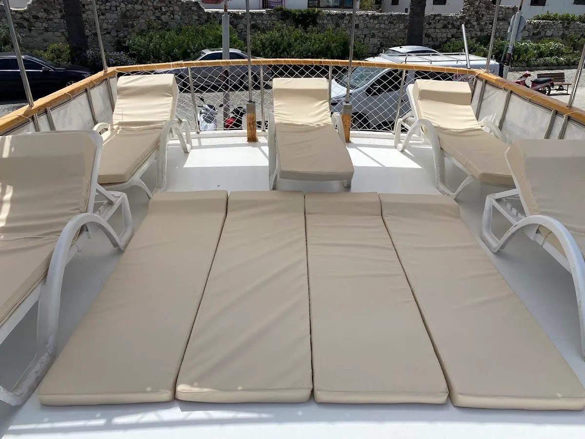 Sığacık tekne turu yamaç tur Seferihisar - Boat Tours Sığacık 3