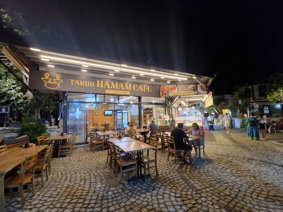 Tarihihamamcafe - Restaurants Sığacık 5