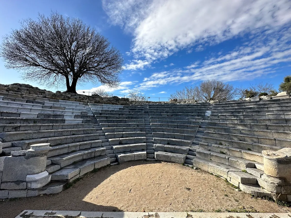 Teos Antik Kenti - Teos