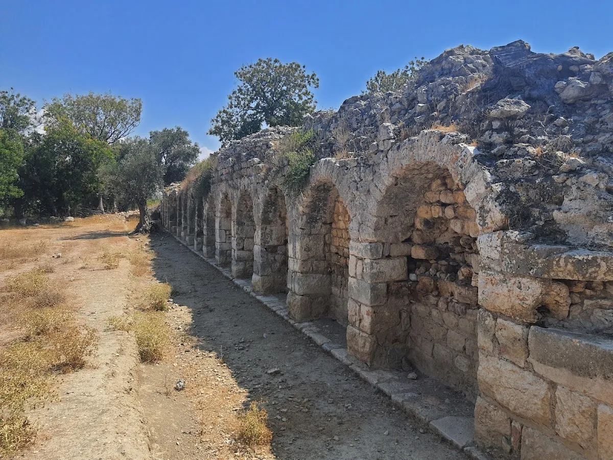 Teos Kenti Sarnıcı - 