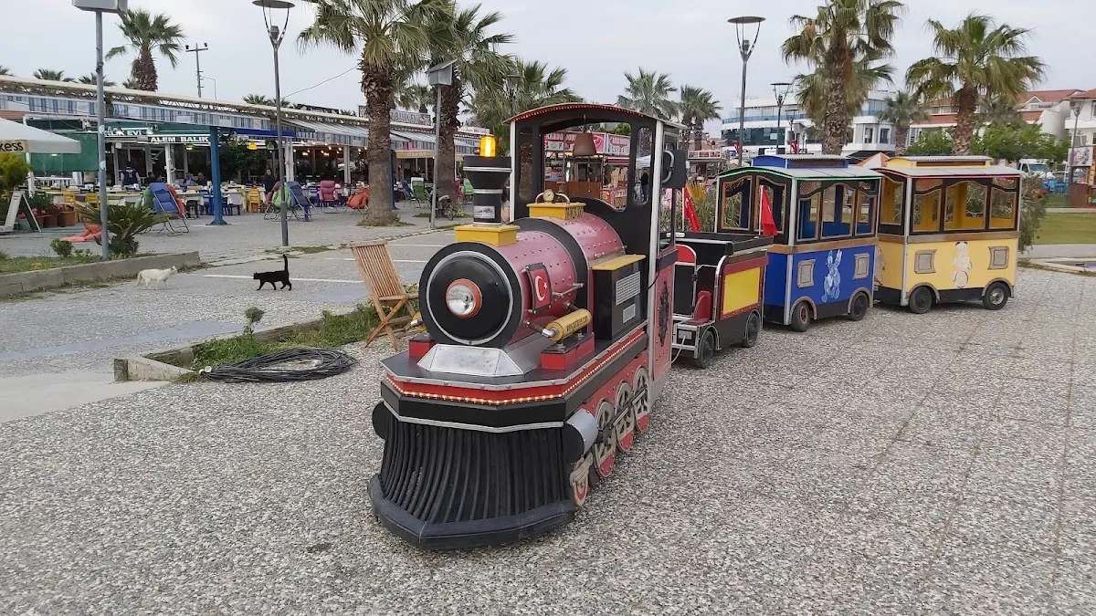 Teos Parkı - Places to Visit Sığacık 3