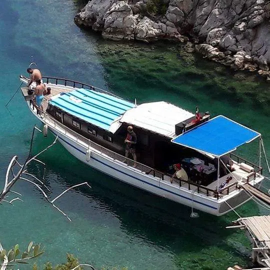teostur gezi teknesi private tour - Boat Tours su ürünleri 2