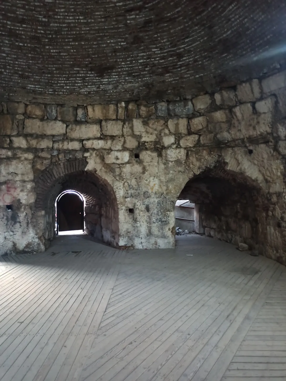 Tepsi Kalesi - Places to Visit Sığacık 4