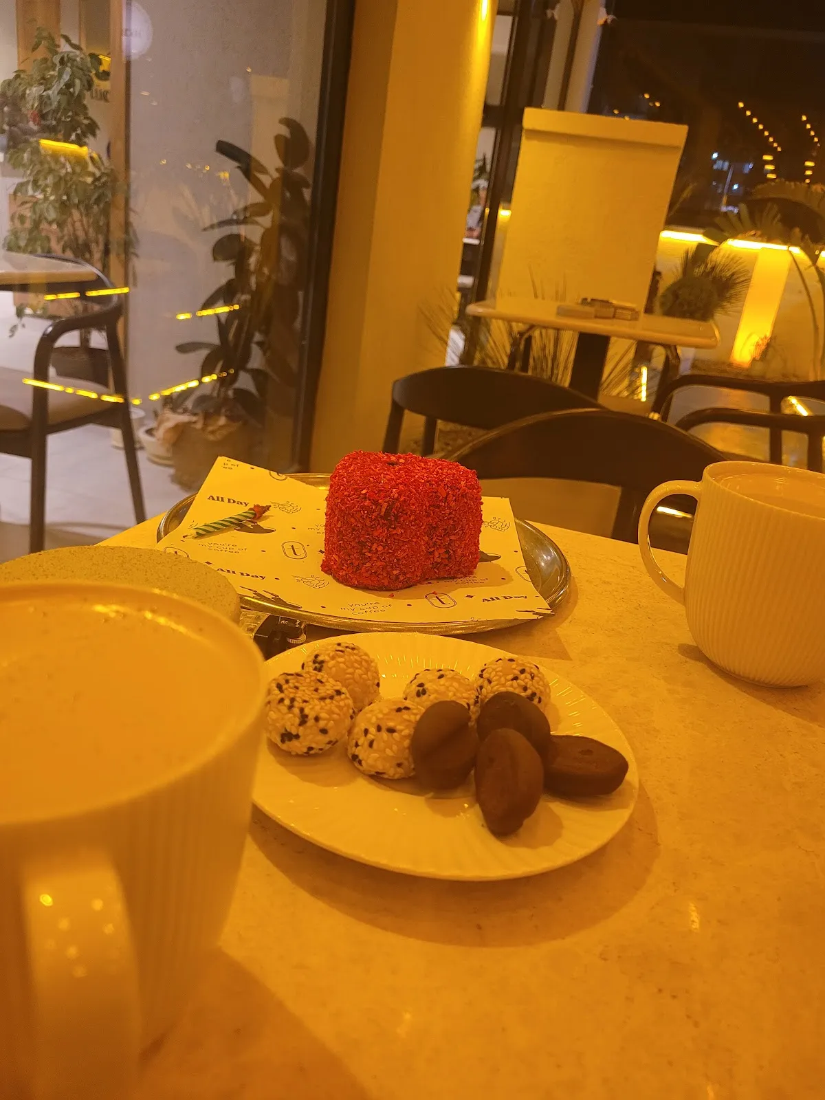 Tüccar Coffee - Cafes Camikebir 3